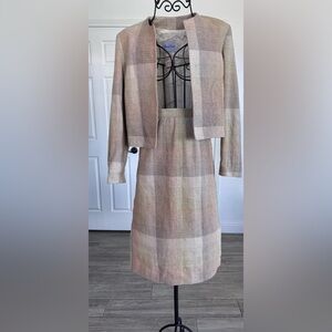 Vintage Chic Beige Plaid Jacket and Skirt Set